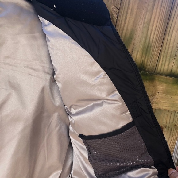 Gap Black Quilted Down Filled Full Zip 5 Pocket Vest Size L - Picture 5 of 14